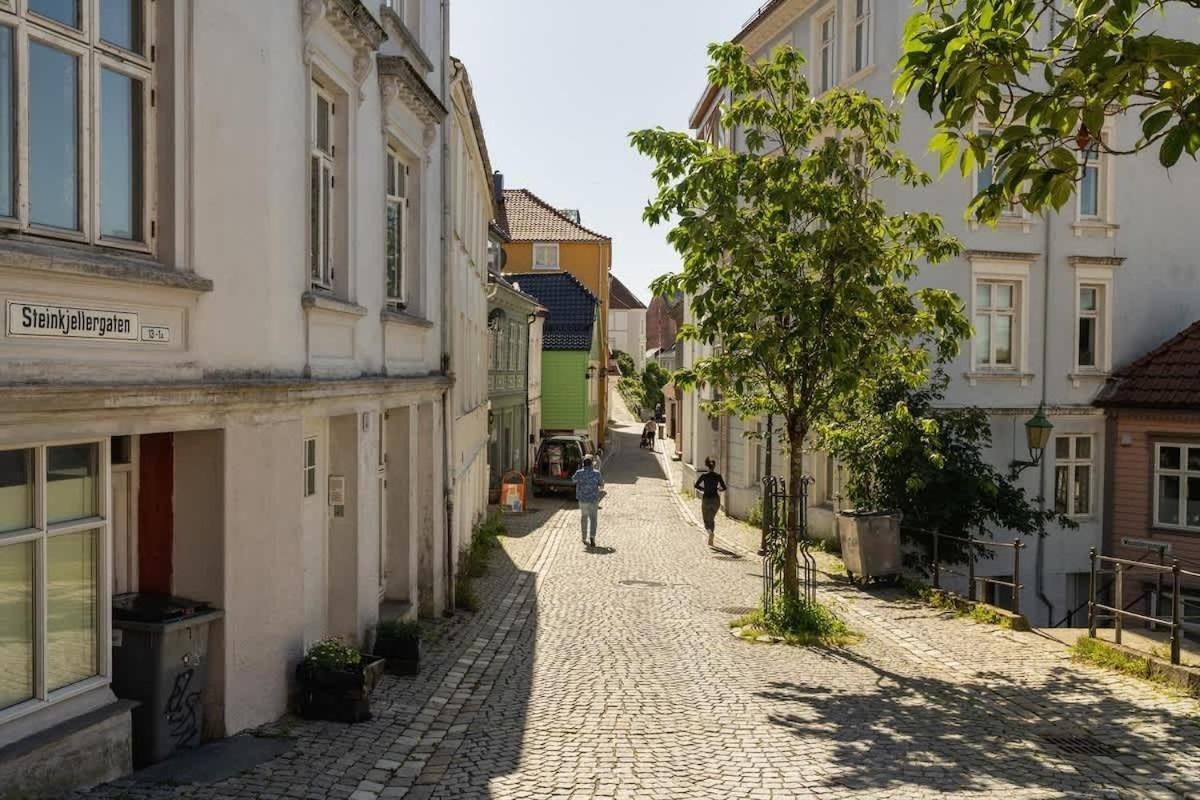 Dinbnb Apartments I 350M To Bryggen I Renovated 2023 I Quiet Top Apart Bergen Exterior foto